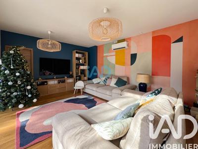 Maison - 200 m² - 10 pièces