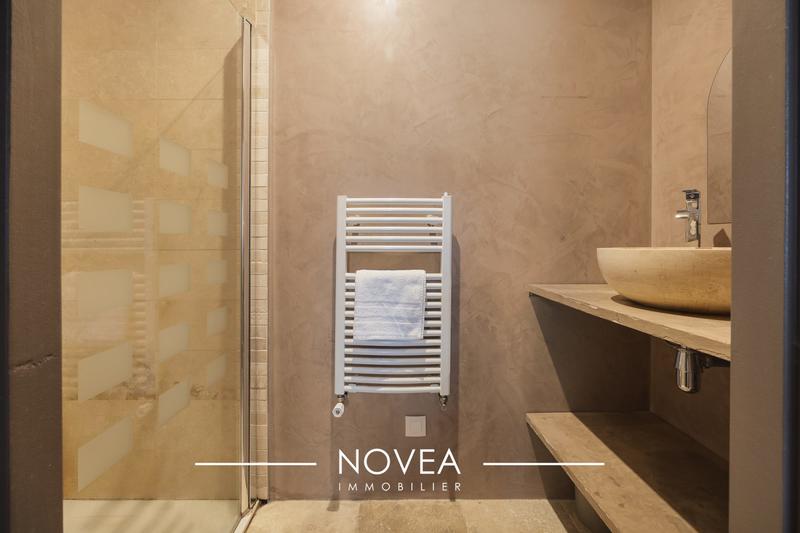 Maison - 159 m² - 7 pièces