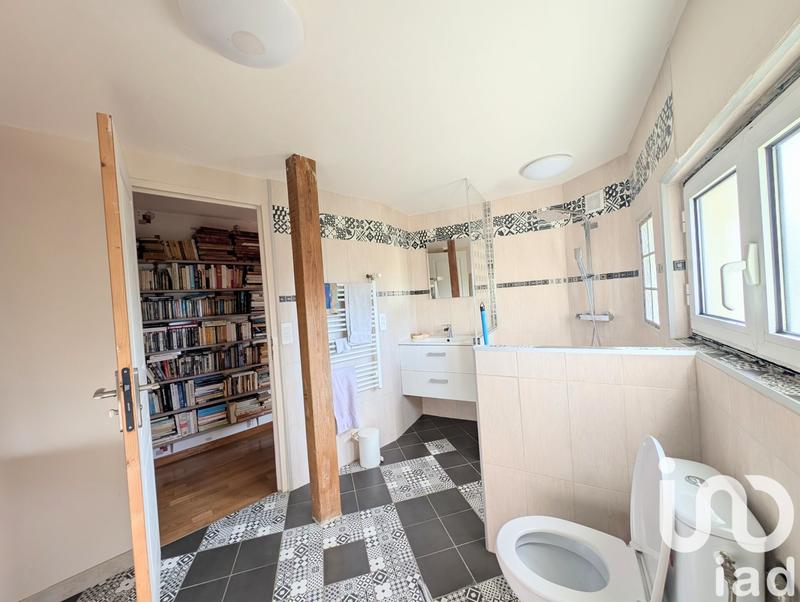 Maison - 168 m² - 8 pièces