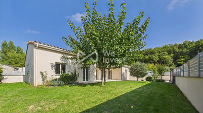 Maison - 123 m² - 6 pièces