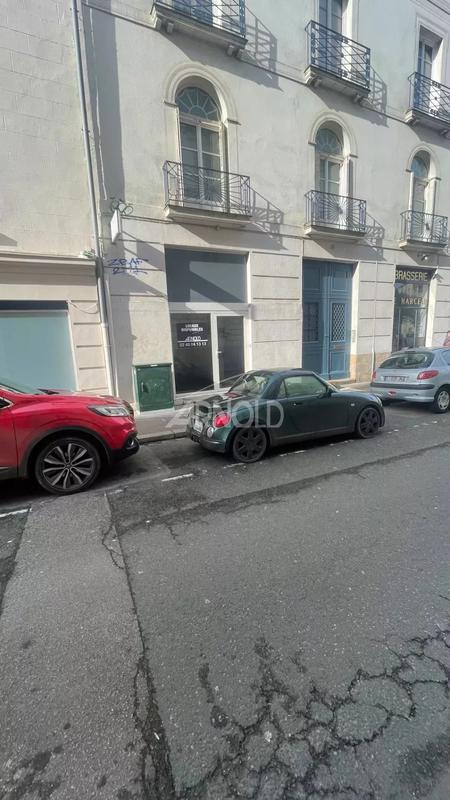 Local commercial - 33 m² - 3 pièces