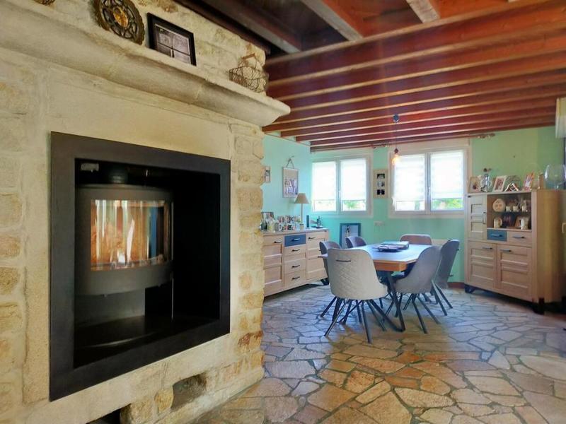 Chaumière - 178 m² - 7 pièces