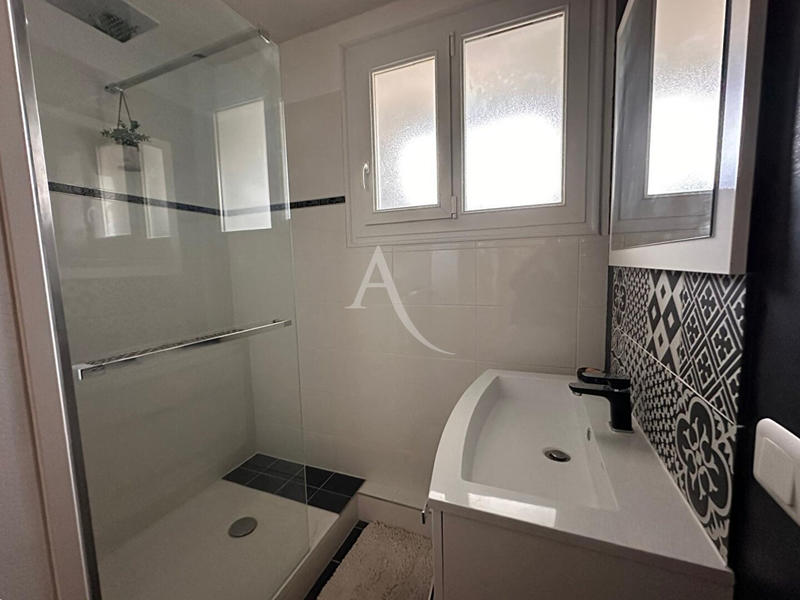 Appartement - 61 m² - 4 pièces