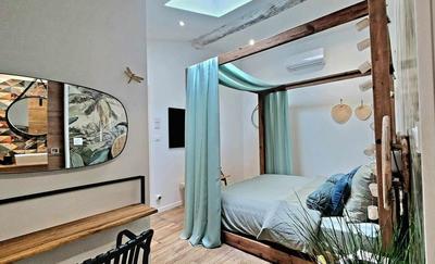 Maison - 196 m² - 6 pièces