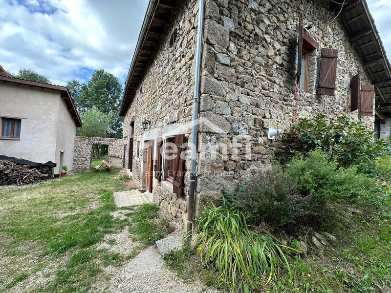 Maison - 200 m² - 7 pièces