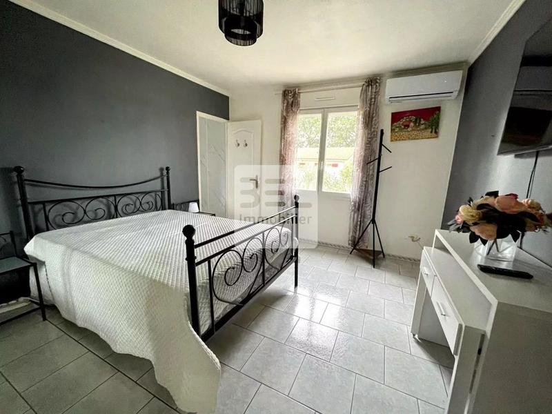 Maison - 273 m² - 11 pièces