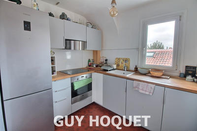 Appartement - 85 m² - 4 pièces