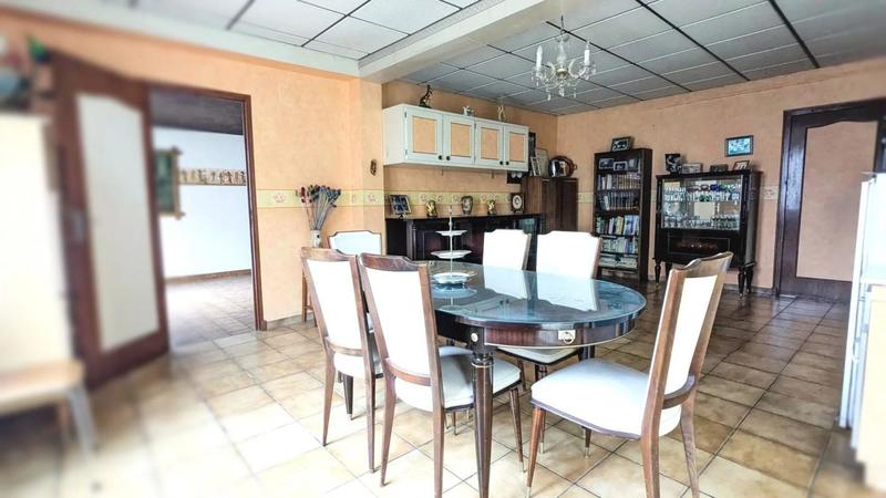 Maison - 175 m² - 8 pièces