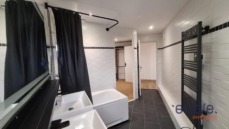 Appartement - 81 m² - 4 pièces