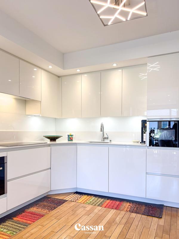 Maison - 194 m² - 7 pièces