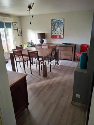 Maison - 186 m² - 7 pièces