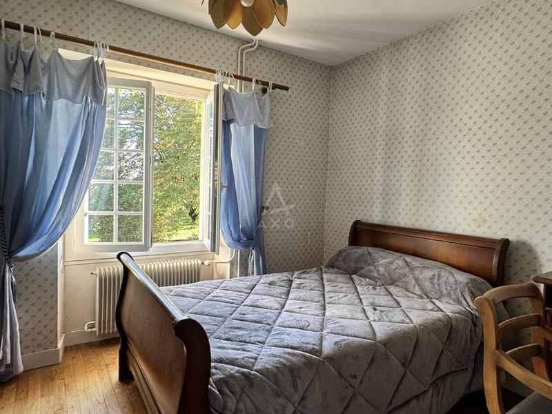 Maison - 190 m² - 8 pièces