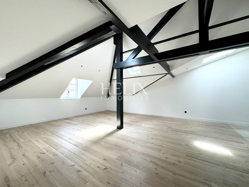 Appartement - 105 m² - 3 pièces