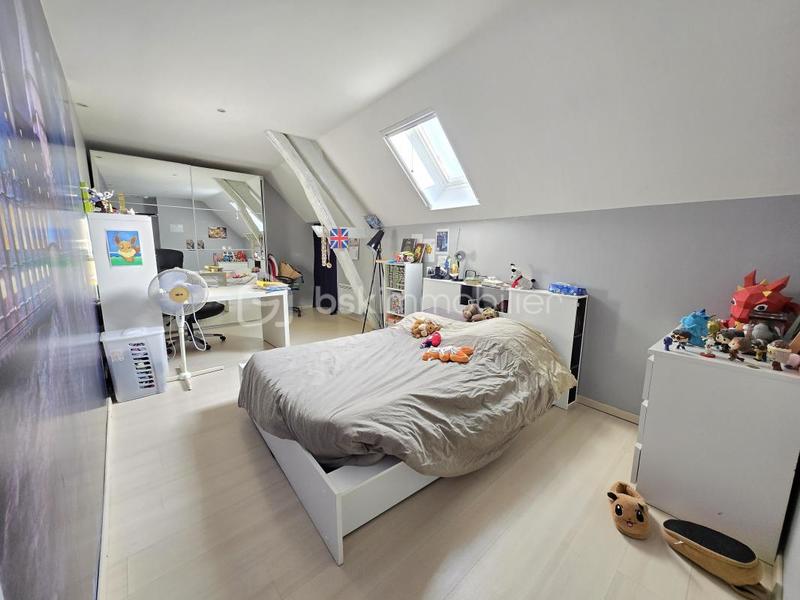 Maison en pierre - 400 m² - 14 pièces