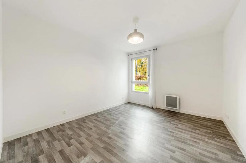 Appartement - 102 m² - 5 pièces