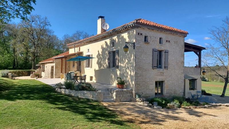 Propriété - 161 m² - 6 pièces