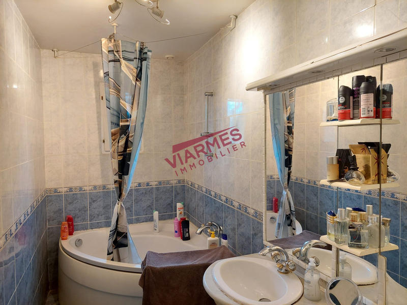 Maison traditionnelle - 107 m² - 5 pièces