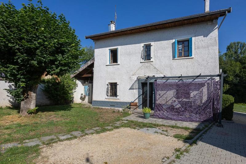 Maison - 94 m² - 4 pièces