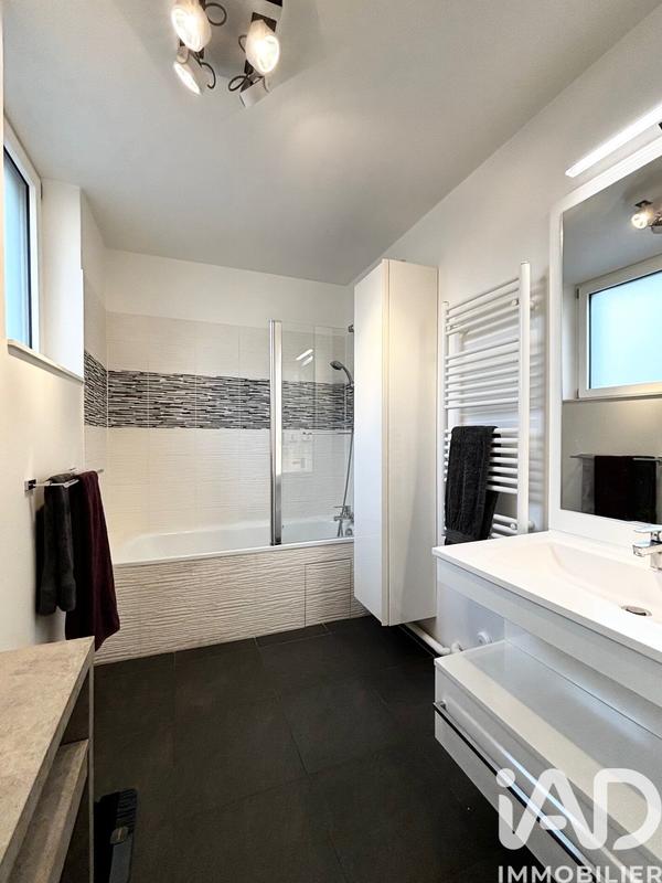 Duplex - 80 m² - 4 pièces