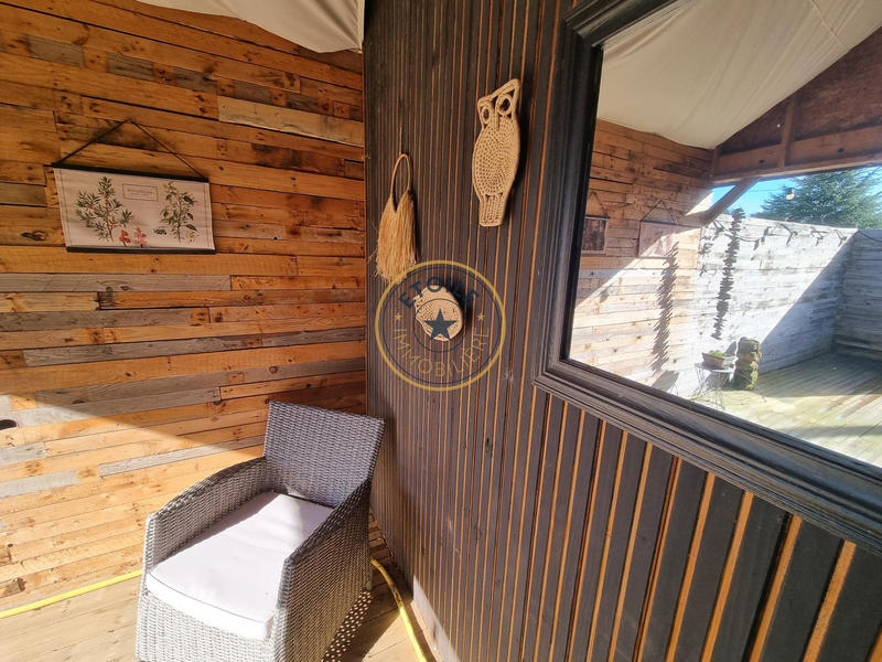 Maison - 209 m² - 6 pièces