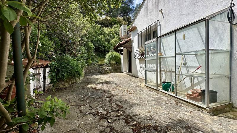 Maison - 104 m² - 5 pièces