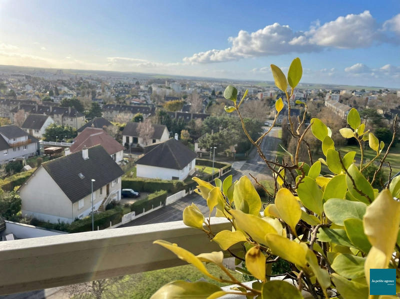 Appartement - 84 m² - 4 pièces