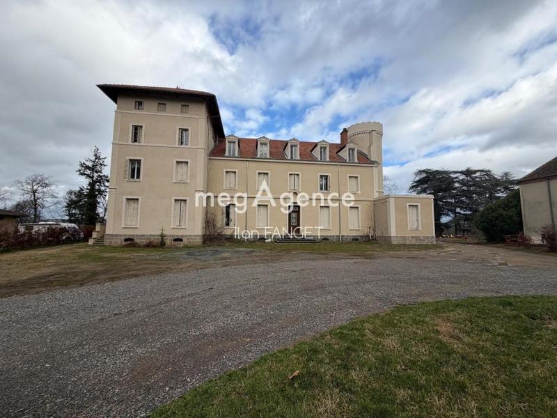 Appartement - 136 m² - 4 pièces