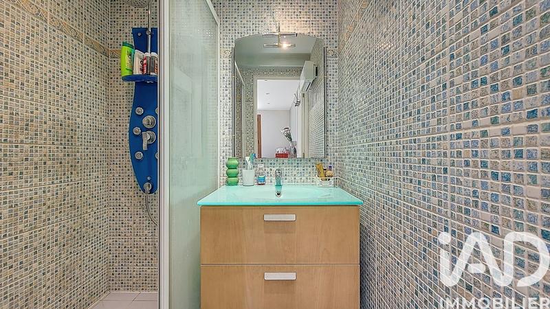 Maison - 122 m² - 8 pièces