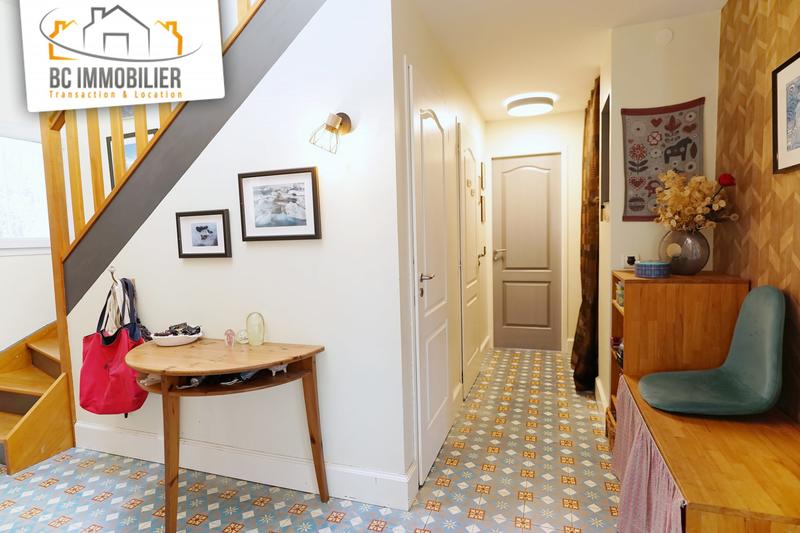 Maison - 167 m² - 6 pièces