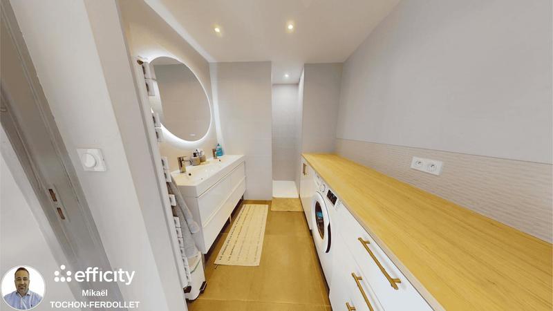 Appartement - 89 m² - 4 pièces