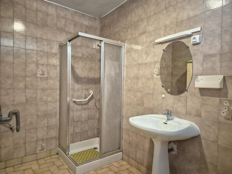 Maison - 176 m² - 7 pièces