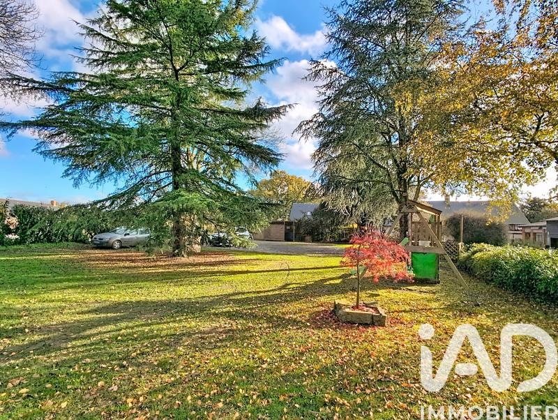 Maison - 374 m² - 17 pièces