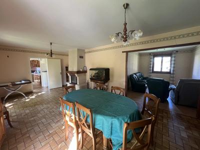 Maison - 135 m² - 5 pièces