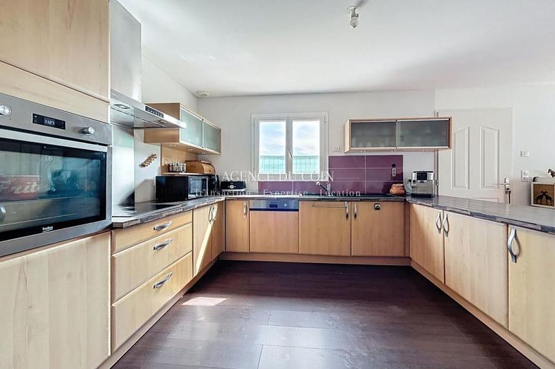 Villa - 101 m² - 4 pièces