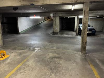 Parking / Garage - 12 m²