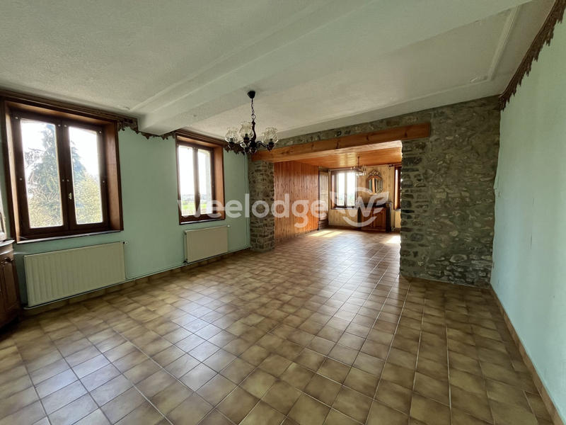 Maison ancienne - 187 m² - 11 pièces