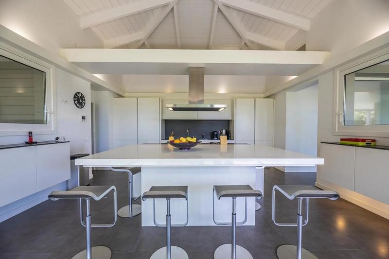 Propriété - 466 m² - 11 pièces