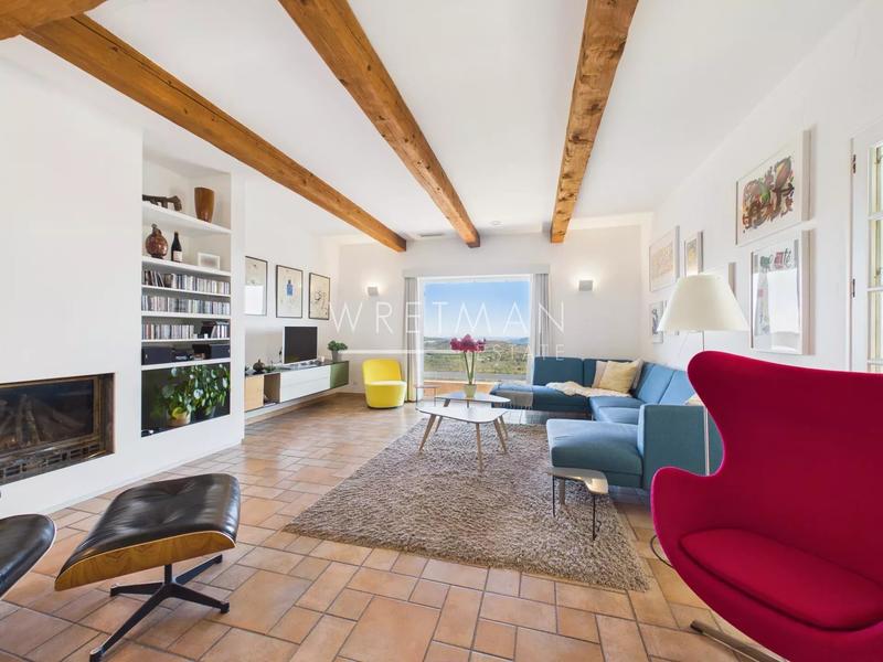 Villa - 185 m² - 7 pièces