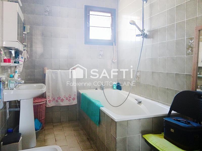 Maison - 89 m² - 5 pièces