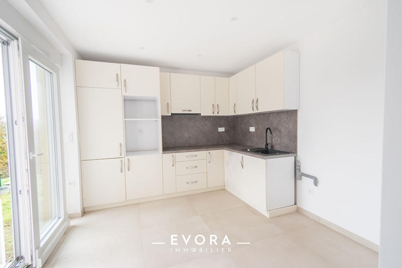 Appartement - 79 m² - 3 pièces