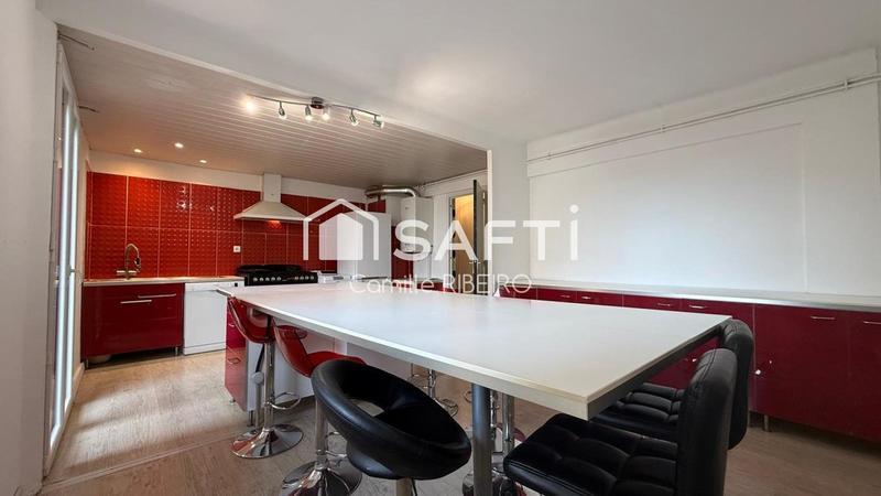 Appartement - 100 m² - 3 pièces