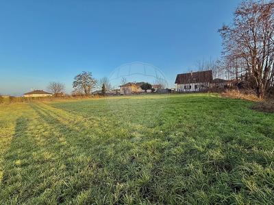 Terrain constructible - 1 100 m²