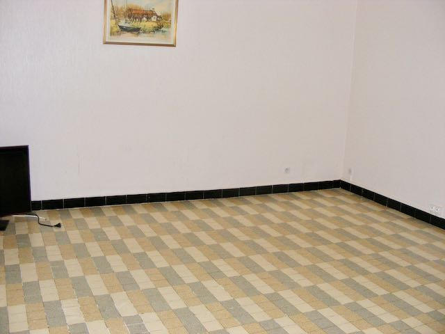 Maison - 80 m² - 5 pièces