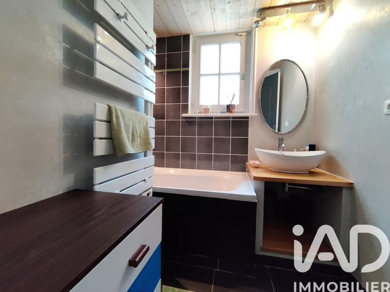 Maison - 332 m² - 10 pièces