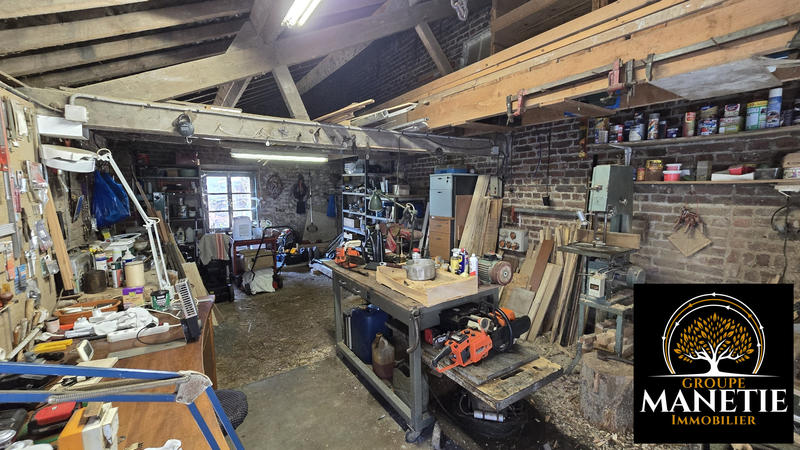 Maison traditionnelle - 142 m² - 8 pièces