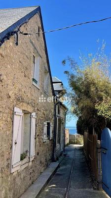 Maison - 65 m² - 5 pièces