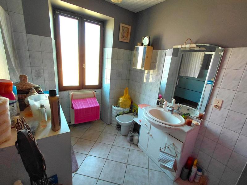 Maison - 200 m² - 7 pièces