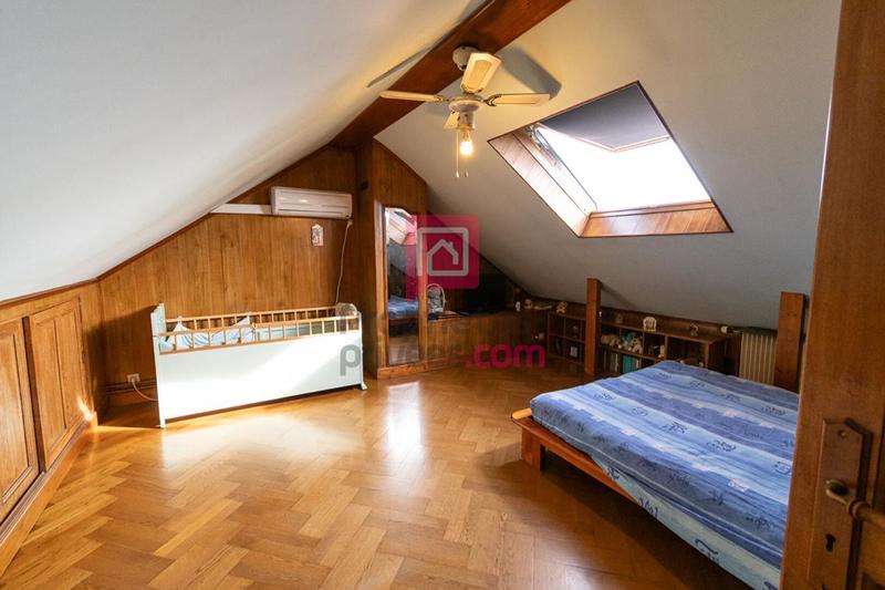 Maison - 88 m² - 5 pièces