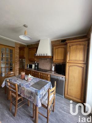 Maison - 87 m² - 5 pièces