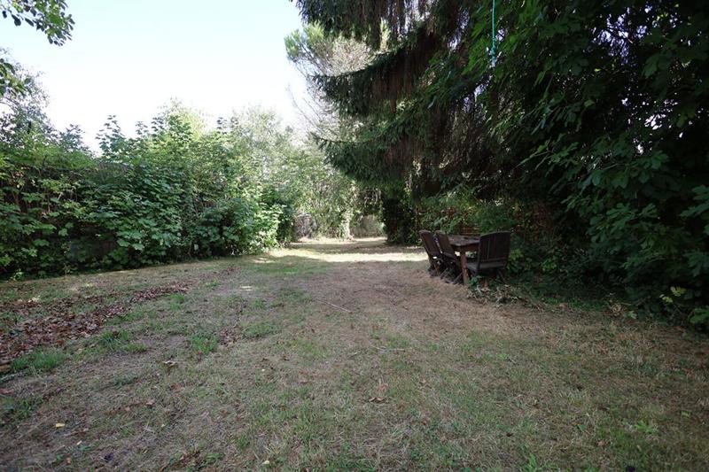 Maison - 180 m² - 5 pièces